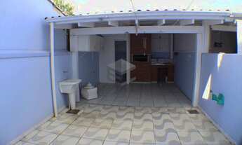 Imagem 6: Casa nas imediações da FENAC