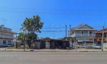 Imagem 2: Casa, 2 dormitórios, 2 banheiro, 2 vagas na garagem, 300M² de Área Construída