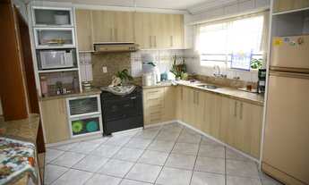 Imagem 4: Casa c/ 6 dormitórios e 5 vagas de garagem Bairro Centro