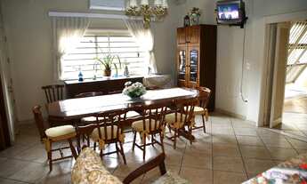 Imagem 5: Casa c/ 6 dormitórios e 5 vagas de garagem Bairro Centro