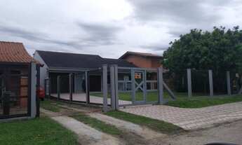 Imagem: Casa com 3 Dormitorio(s) localizado(a) no