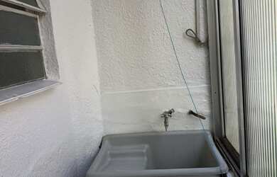 Imagem 3: Apartamento primeiro andar de fundos com 1 dormitório na rua Américo Vespúcio