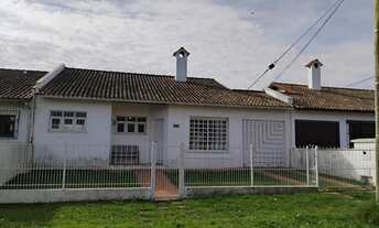 Imagem: Casa com 3 Dormitorio(s) localizado(a) no