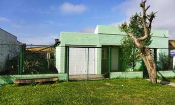 Imagem: Casa com 3 Dormitorio(s) localizado(a) no