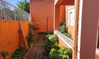 Imagem 2: Casa com 3 Dormitorio(s) localizado(a) no bairro Centro em Bagé / Rio Grande do Sul Ref.