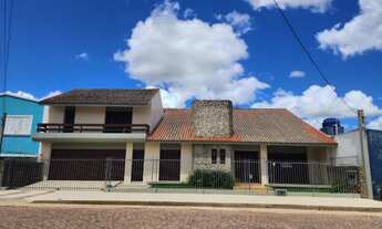 Imagem: Casa com 4 Dormitorio(s) localizado(a) no