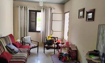 Imagem 3: CASA CENTRAL Casa com 3 dormitórios