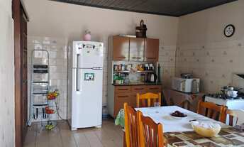 Imagem 7: CASA CENTRAL Casa com 3 dormitórios