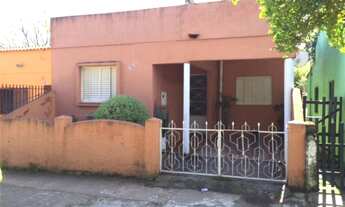 Imagem: Hipólito Ribeiro, 3 dormitórios, 2 banheiro