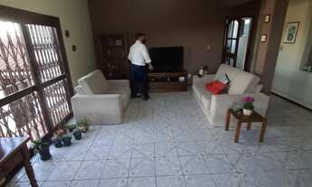 Imagem 4: Casa com ótima localização