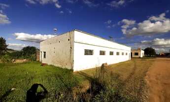 Imagem 2: Disponível para comercial