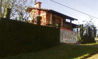 Imagem: Casa / Sobrado com 4 Dormitorio(s) localizado(a)