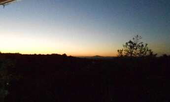 Imagem 1: Sobrado, 3 dormitórios, 1 suítes, 4 banheiro, 2 vagas na garagem, 800M² de Área Construída