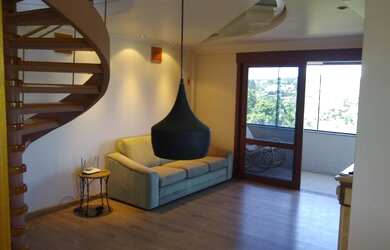 Imagem 2: Cobertura, 3 dormitórios, 2 suíte, 4 banheiro, 3 vagas na garagem, 336M² de Área Construíd