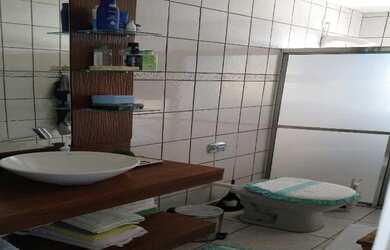 Imagem 2: Sobrado Comercial, 4 dormitórios, 1 suítes, 4 banheiro, 392M² de Área Construída