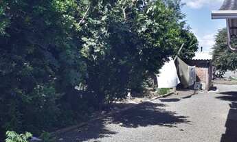 Imagem: Casa / Sobrado com 2 Dormitorio(s) localizado(a)