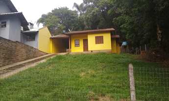 Imagem: Casa / Sobrado com 2 Dormitorio(s) localizado(a)