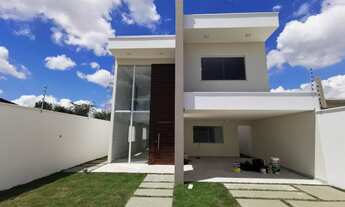 Imagem 1: Casa tipo duplex para venda de alto padrão com 4/4 sendo 3 suítes no SIM