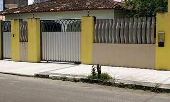 Imagem: Casa a venda 5 quartos sendo 3 suítes bairro