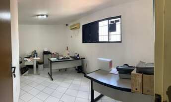 Imagem 5: Prédio comercial na Av Senhor dos Passos, em Feira de Santana