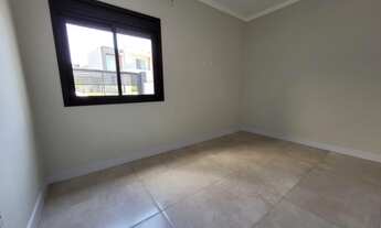 Imagem 7: Casa na Encosta da Floresta