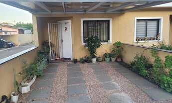 Imagem 2: Sobrado de Dois Dormitórios em Condomínio Fechado