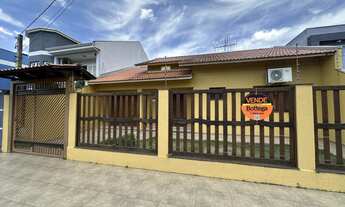 Imagem: EXCELENTE CASA COM PISCINA EM SAPUCAIA DO
