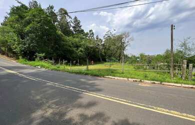 Imagem 4: Terreno Início Estrada dos Ramires!