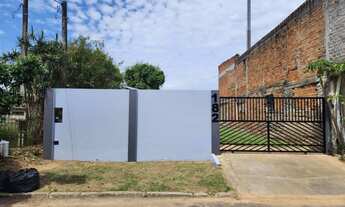 Imagem 1: Casa Container com amplo terreno