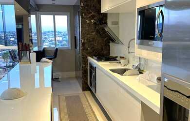 Imagem 3: APARTAMENTO DE 4 DORMITORIOS NO BAIRRO ENCOSTA DA FLORESTA