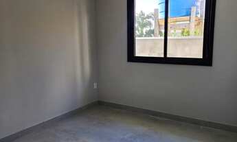 Imagem 5: Casa térrea nova em bairro nobre