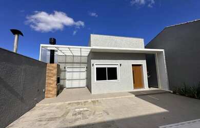 Imagem 2: Casa térrea alto padrão + Sala comercial