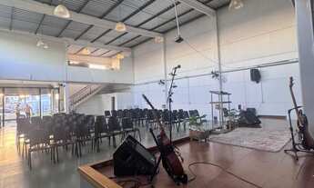 Imagem: PAVILHÃO NA NOVA SAPUCAIA