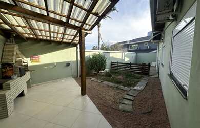 Imagem 6: Casa térrea e amplo terreno no Encosta da Floresta