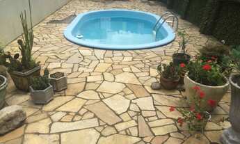 Imagem 6: Casa no centro com piscina