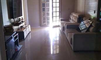 Imagem: Casa com 5 Dormitorio(s) localizado(a) no