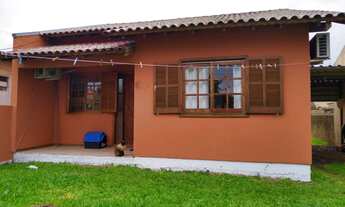 Imagem 2: Casa com 2 Dormitorio(s) localizado(a) no bairro Rio Branco em Canoas / Rio Grande do Sul