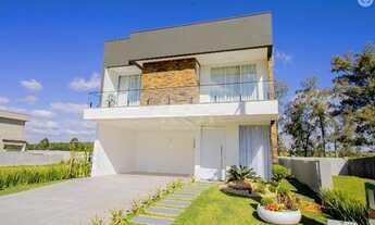 Imagem: Casa com 4 Dormitorio(s) localizado(a) no