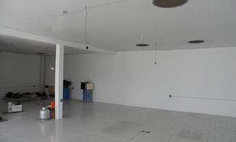 Imagem 2: Pavilhão com 8 Dormitorio(s) localizado(a) no bairro Navegantes em Porto Alegre / Rio Gra