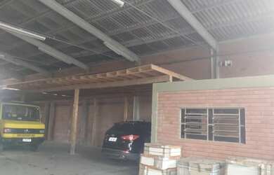 Imagem 2: Ponto comercial pavilhão na avenida Boqueirão