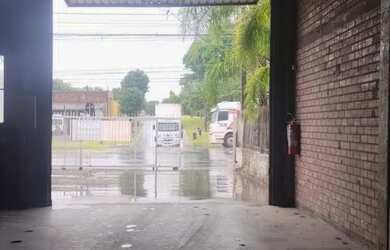 Imagem 7: Ponto comercial pavilhão na avenida Boqueirão