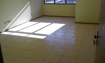 Imagem: Sala Comercial com 8 Dormitorio(s) localizado(a)