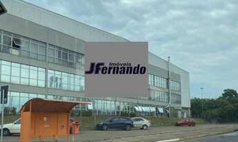 Imagem: OPORTUNIDADE! Pavilhão comercial para locação