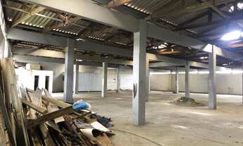 Imagem 3: PAVILHÃO COM 700M2