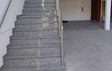 Imagem 3: JFERNANDO ALUGA EXCELENTE PRÉDIO COMERCIAL NO BAIRRO IGARA EM CANOAS/RS