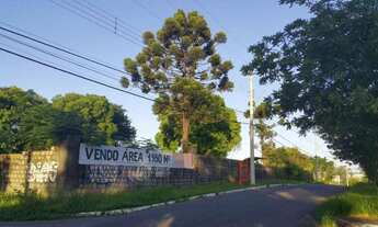 Imagem: Terreno com 2 Dormitorio(s) localizado(a)