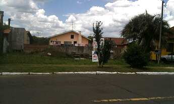 Imagem: Terreno com 3 Dormitorio(s) localizado(a)