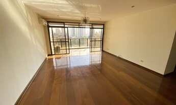 Imagem 3: Apartamento Central com 231m² 2 vagas