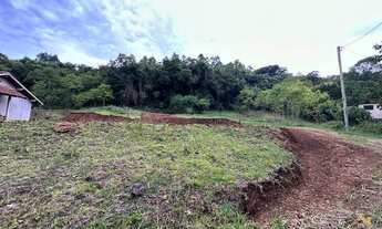 Imagem 2: Amplo Terreno com 1.324,11 m² na Picada Holanda em Picada Café RS