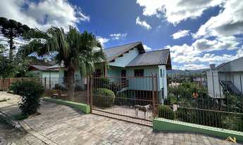 Imagem 4: Casa com cinco dormitórios sendo uma suíte. Bairro juriti, Nova Petrópolis RS!